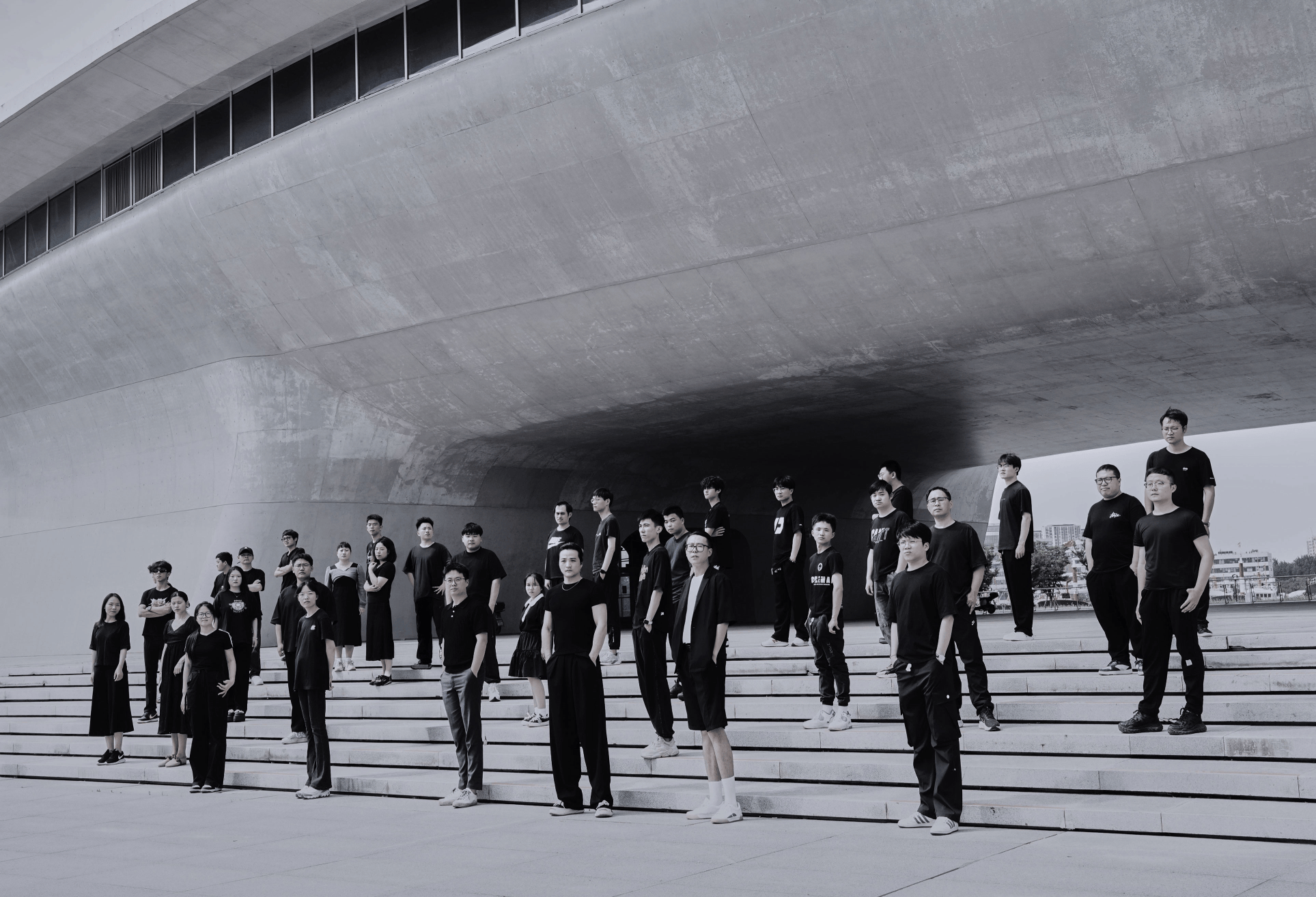 山久DESIGN专注高端网站建设与三维网站开发专业团队助力企业打造数字化形象提升