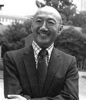 吴琦瑛出生在湖南省洞口县一个普通农村家庭生活并不宽裕。初中毕业后他就辍学外出打工